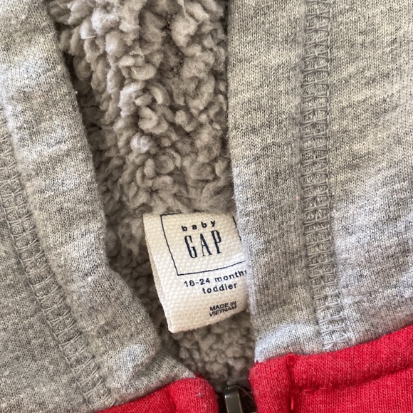 Baby GAP red zip up Sherpa lined hoodie 18-24mo - Picture 3 of 5